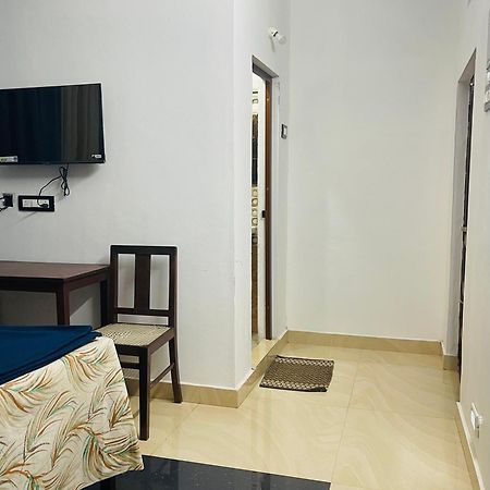 Puthookkadans Mareena Lodge Котаям Екстериор снимка
