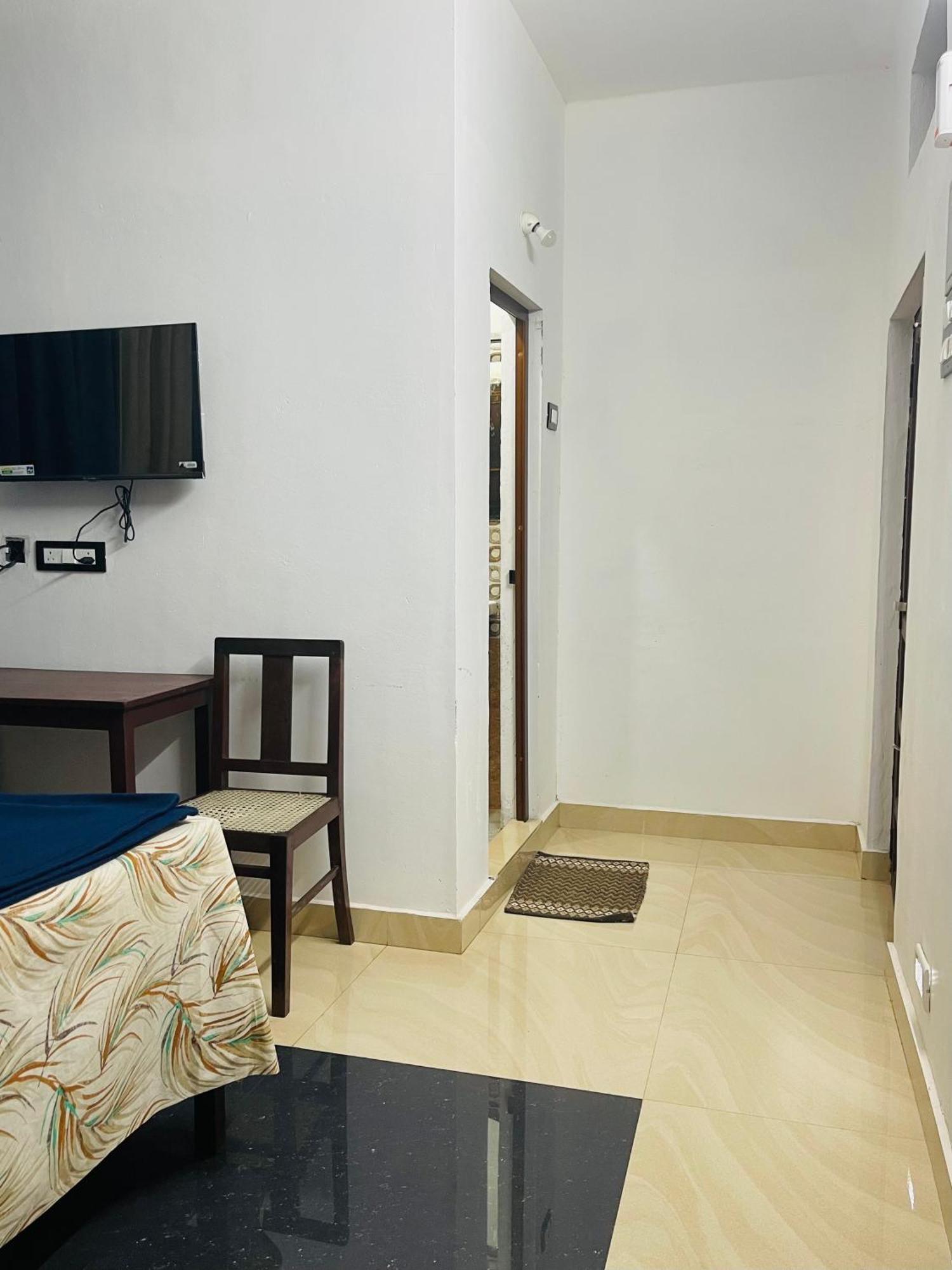 Puthookkadans Mareena Lodge Котаям Екстериор снимка
