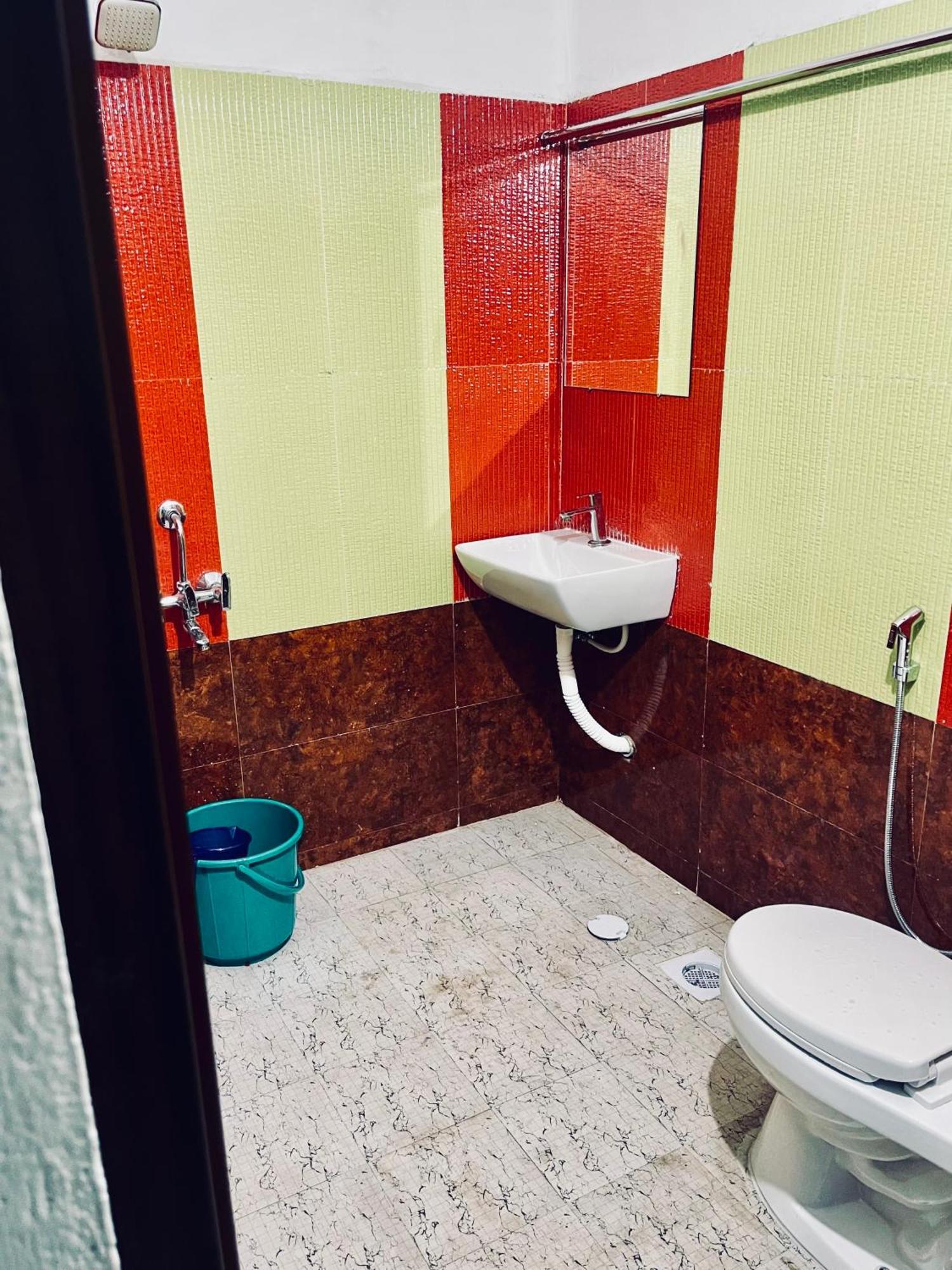 Puthookkadans Mareena Lodge Котаям Екстериор снимка
